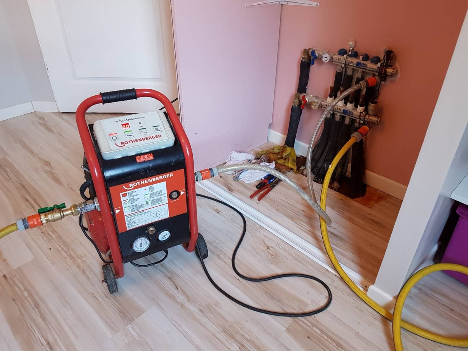 Ümraniye Tatlısu Vaillant Hermetik Şofben Kombi Bakımı